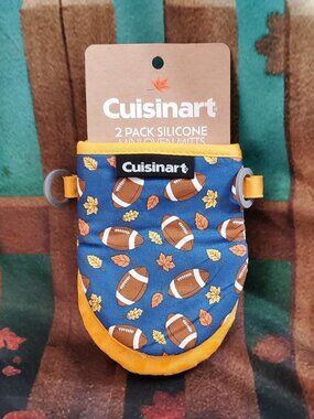 Cuisinart 2-Pack Mini Oven Mitts Heat Resistant Football Theme NWT